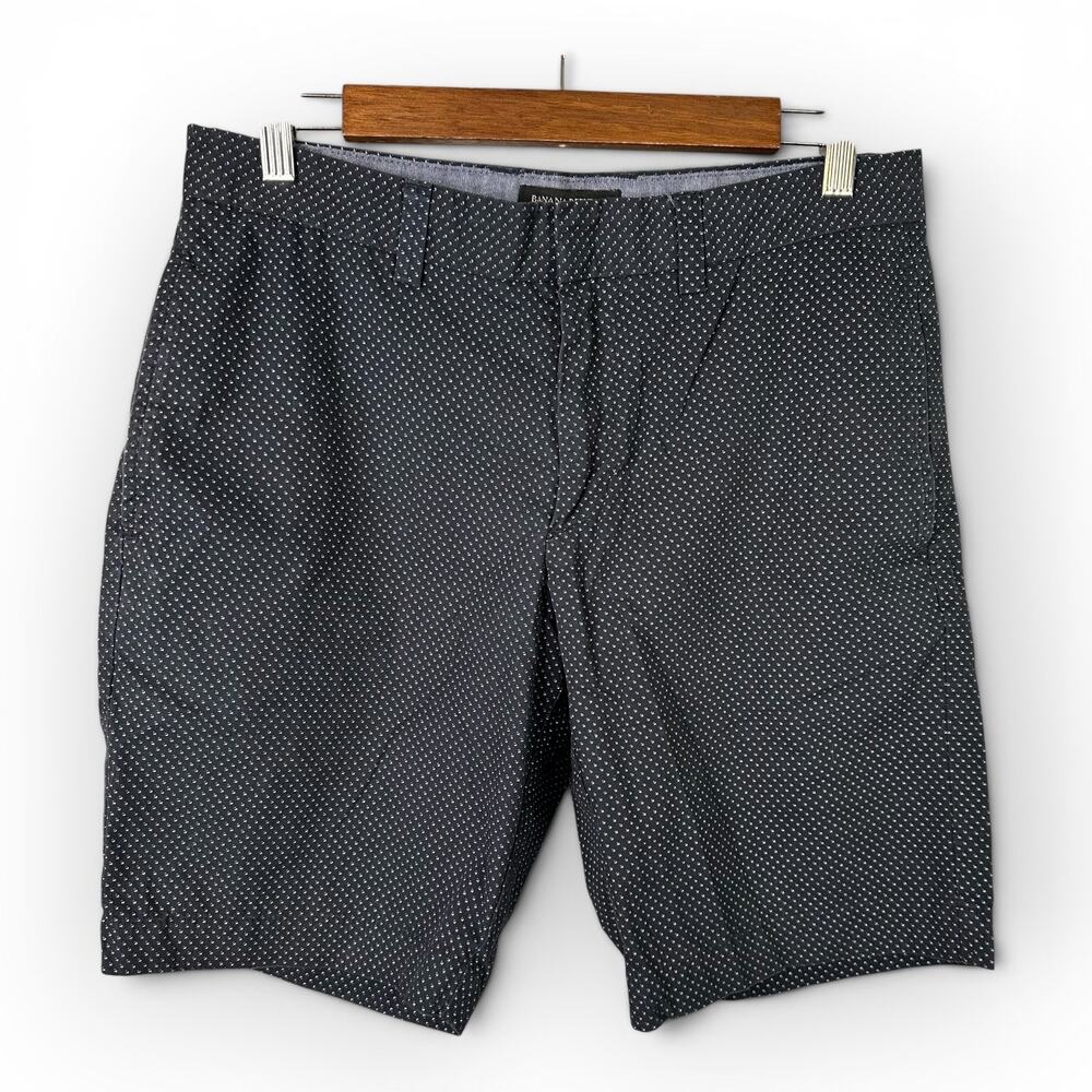 Banana Republic Mens size 30 Aiden Club Shorts Blue Geometric Cotton Preppy